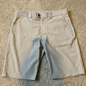 Greyson golf shorts